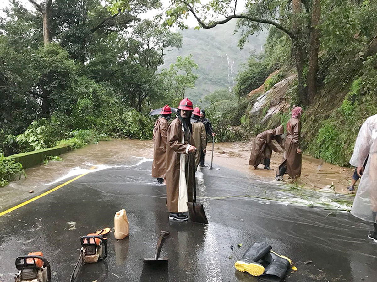 Heavy Rains in Kerala Photo Gallery - Sakshi4
