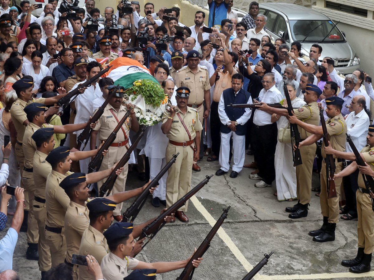 Atal Bihari Vajpayee's funeral Photo Gallery - Sakshi10