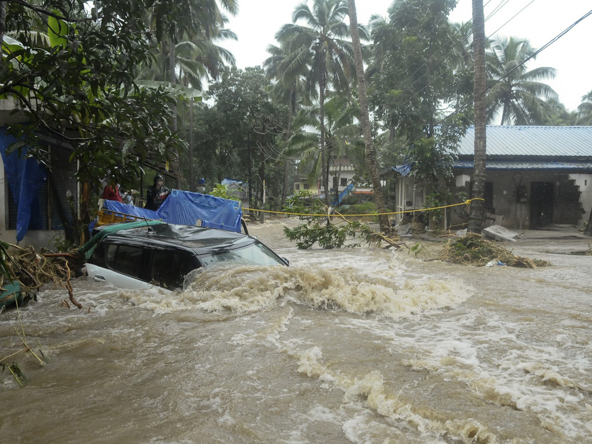 Kerala floods Photo Gallery - Sakshi23