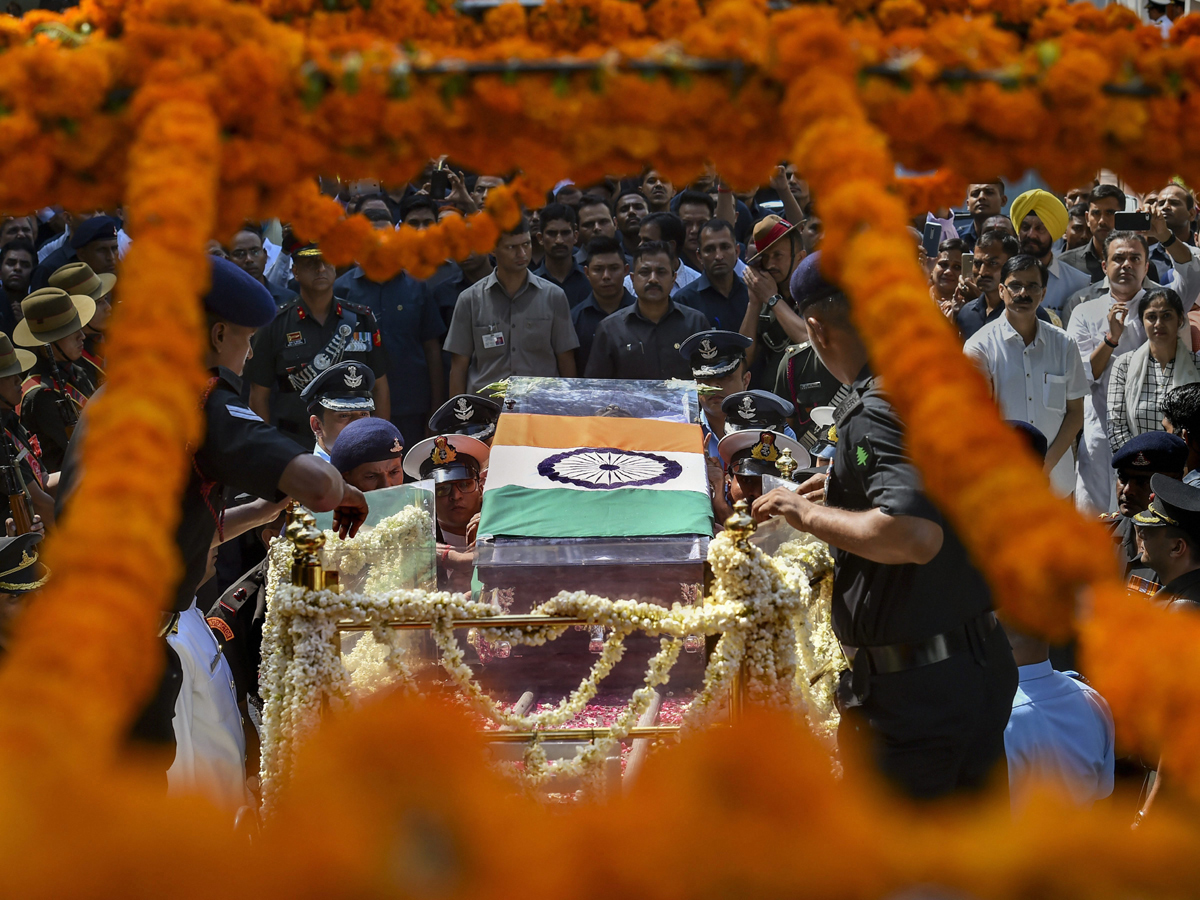 Atal Bihari Vajpayee's funeral Photo Gallery - Sakshi23