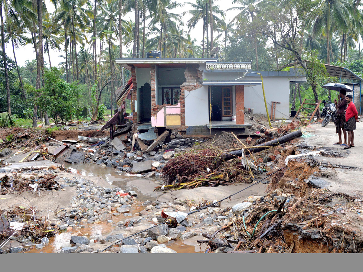 Kerala floods Photo Gallery - Sakshi34