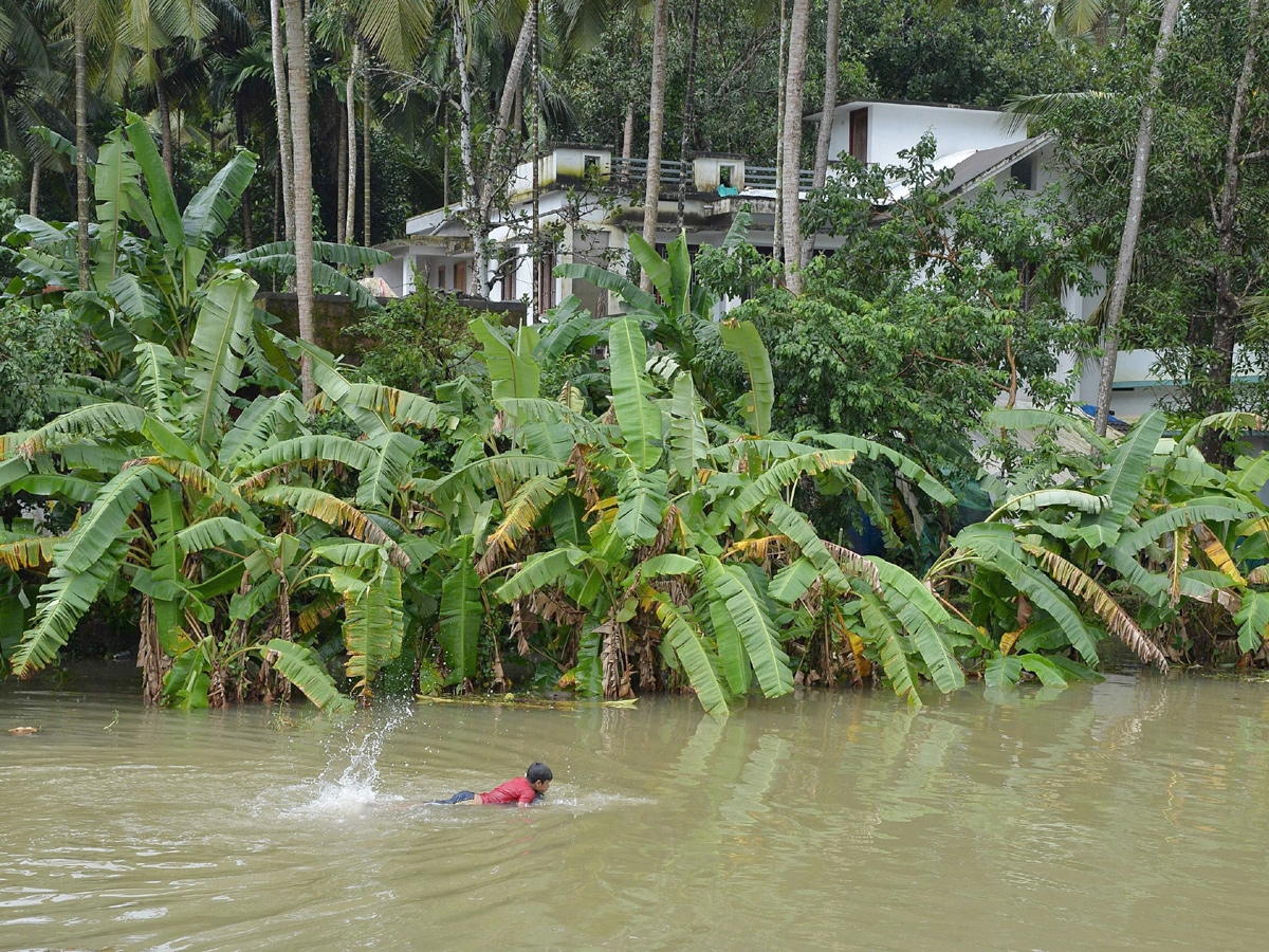 Kerala floods Photo Gallery - Sakshi39