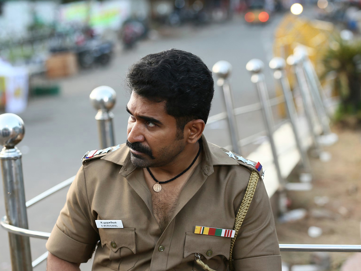 Roshagadu Movie Stills Photo Gallery - Sakshi3