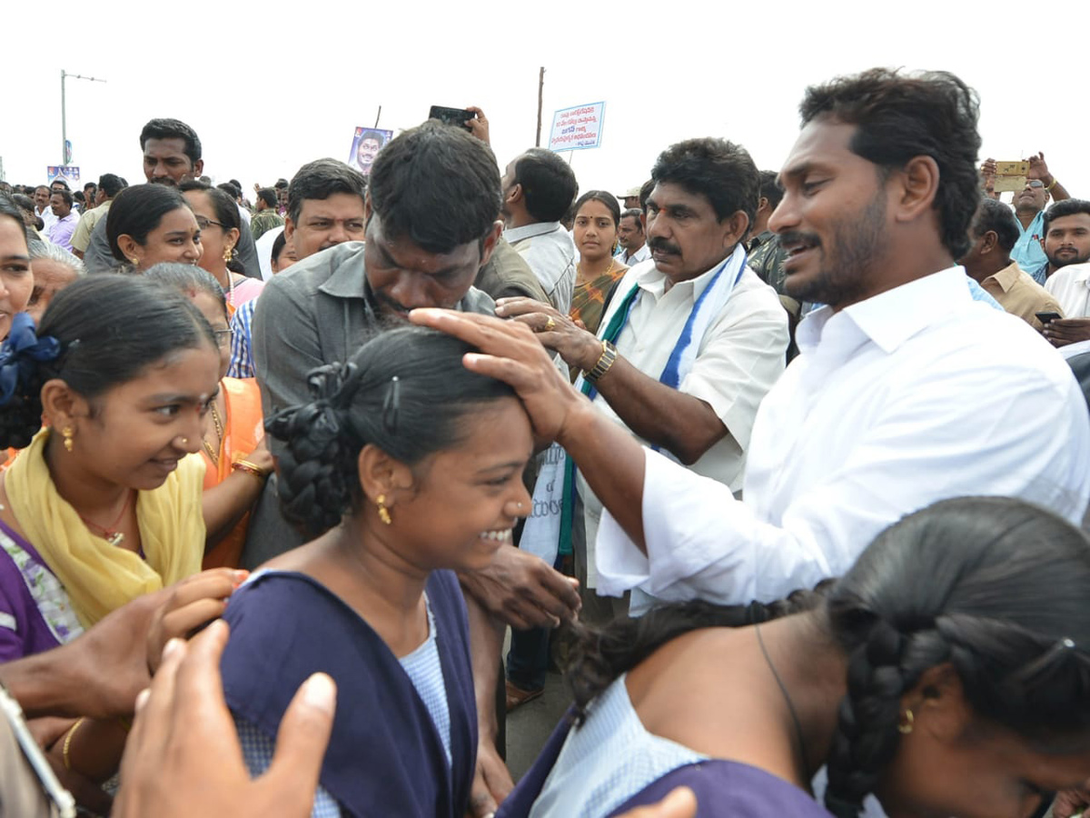 Ys Jagan Padayatra Photo Gallery - Sakshi13