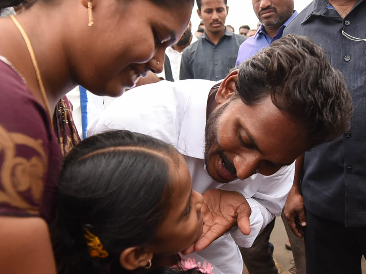 Ys Jagan Padayatra Photo Gallery - Sakshi16