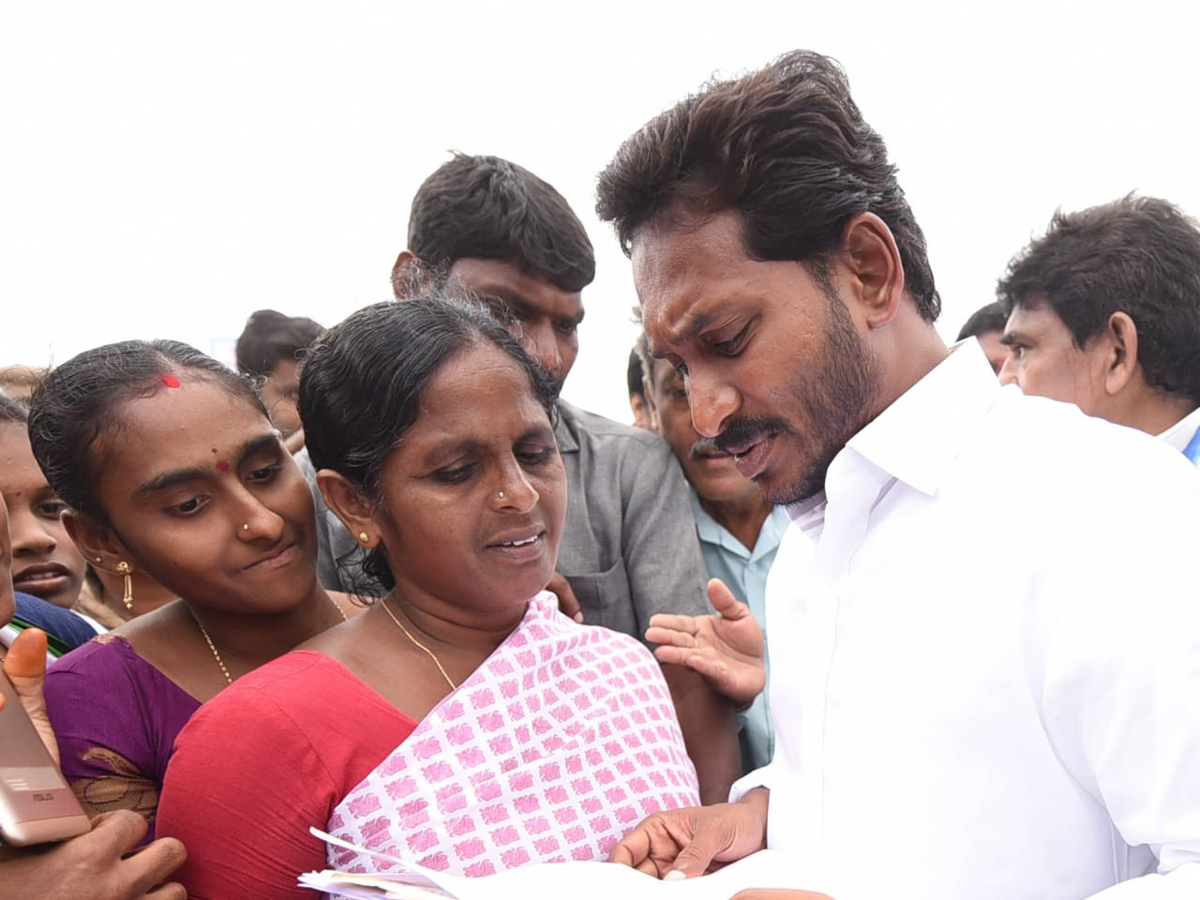 Ys Jagan Padayatra Photo Gallery - Sakshi4