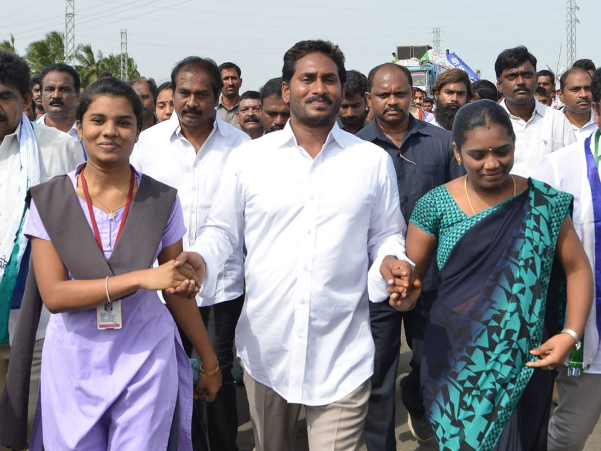 Ys Jagan Padayatra Photo Gallery - Sakshi7