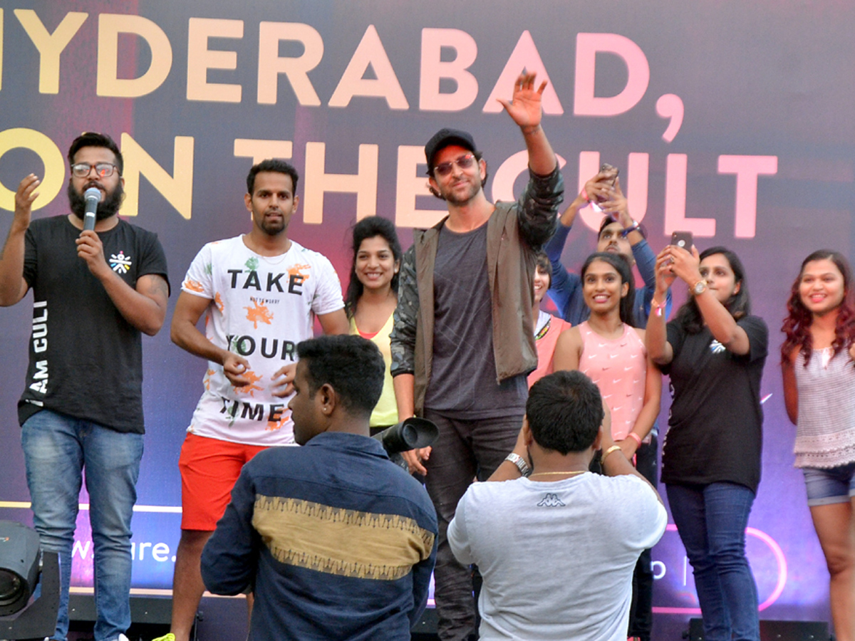 Hrithik Roshan In Hyderabad Photo Gallery - Sakshi4