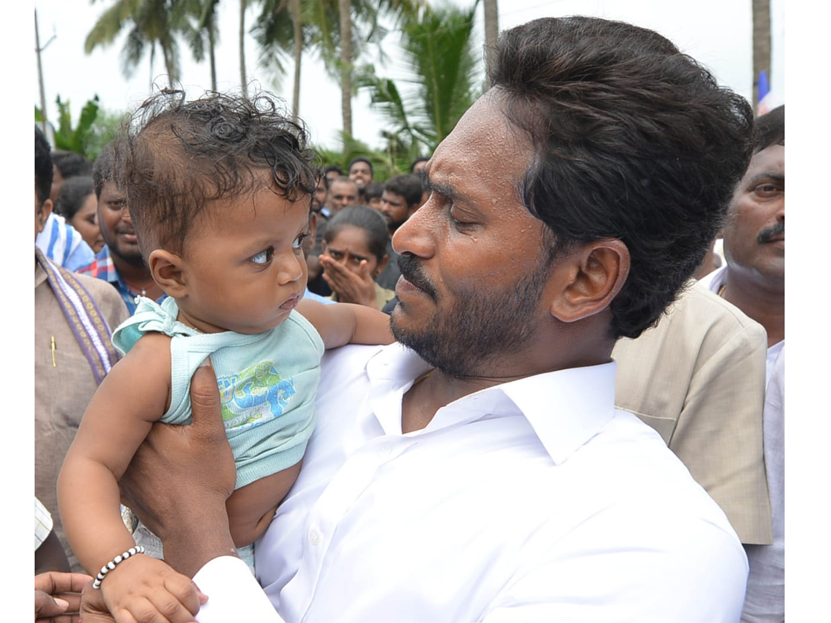 YS Jagan PrajaSankalpaYatra 249th Day Photo Gallery - Sakshi27