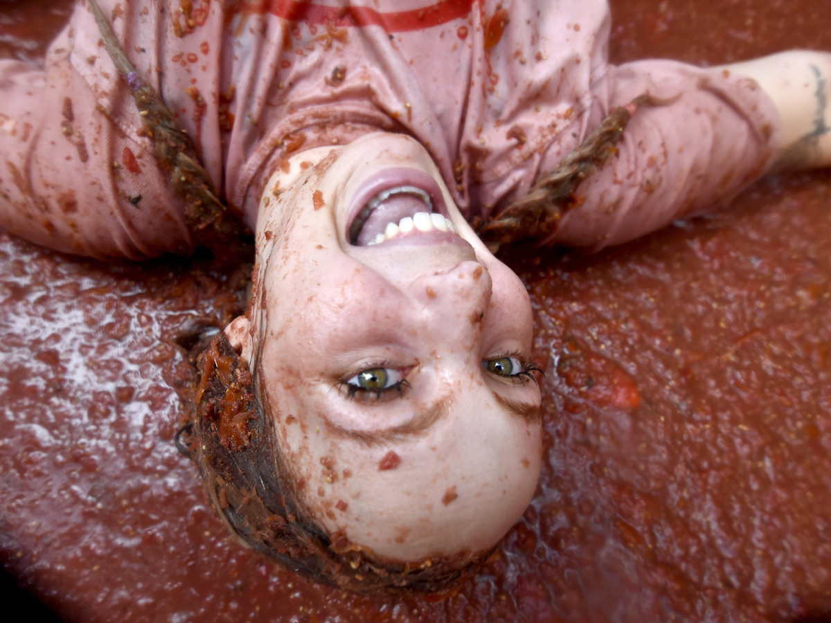 Tomatina festival in spain Festival Photo Gallery - Sakshi13
