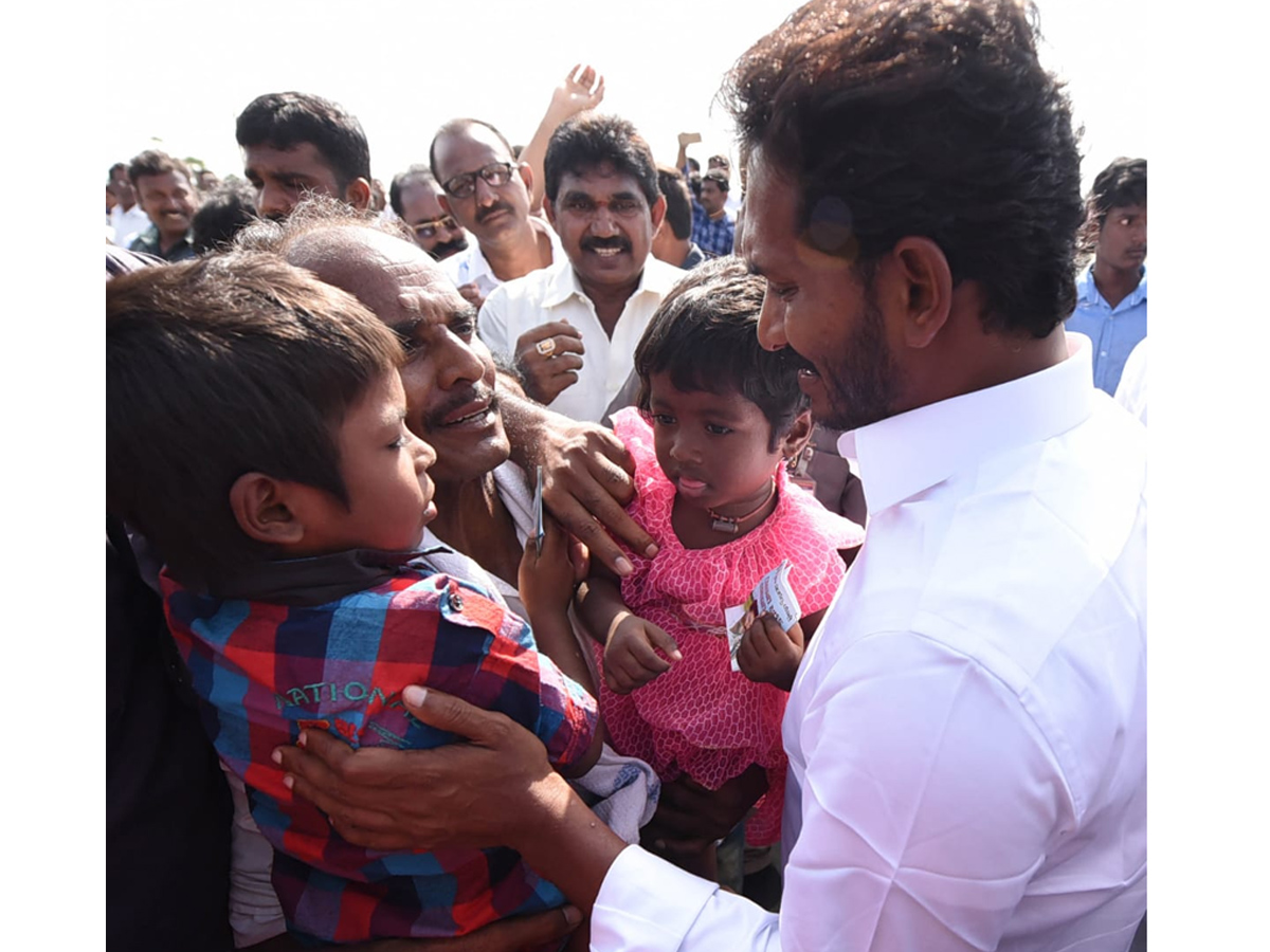 YS Jagan PrajaSankalpaYatra Day 229 Starts From Durgada - Sakshi11