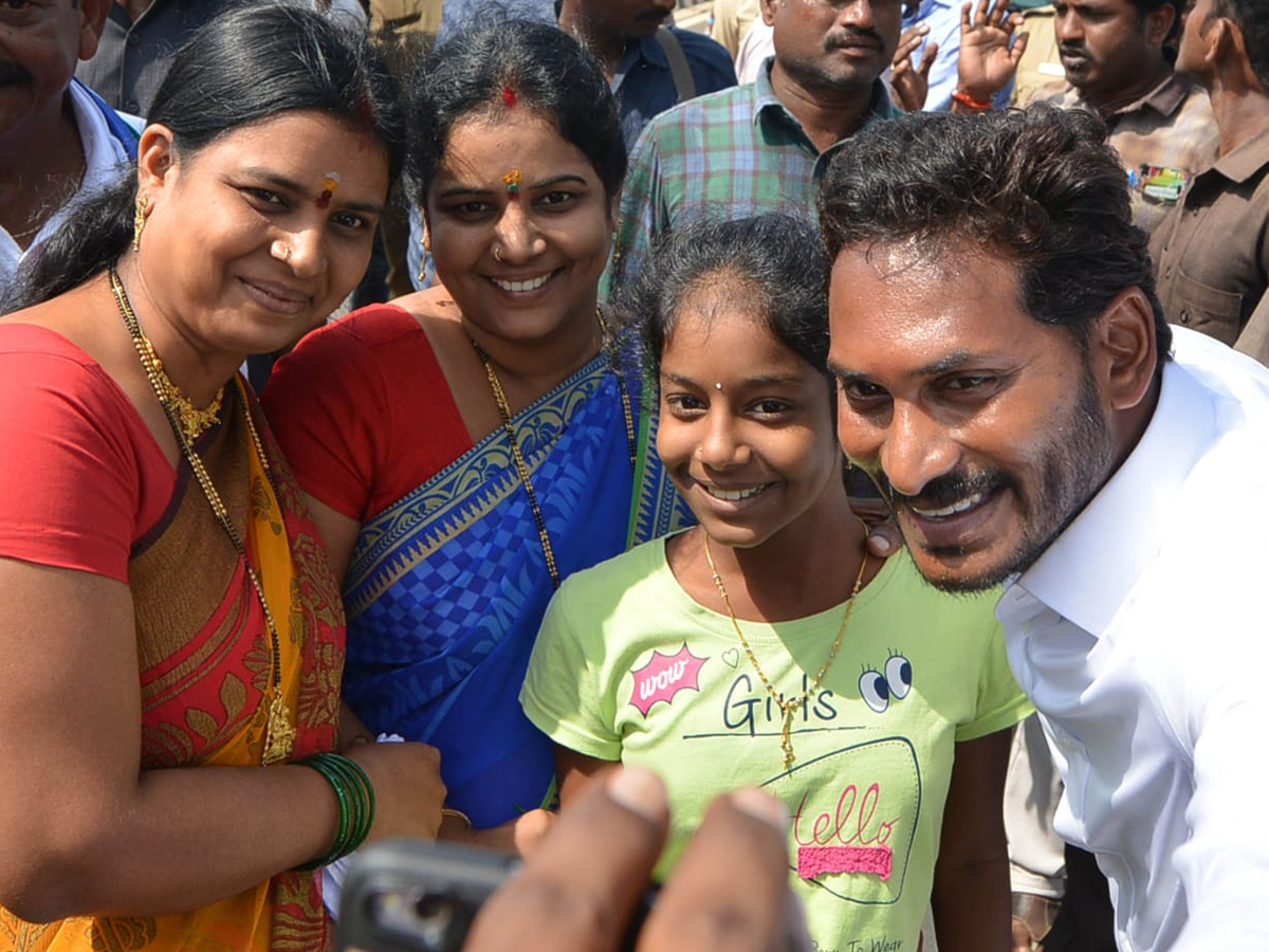 YS Jagan PrajaSankalpaYatra Day 229 Starts From Durgada - Sakshi12