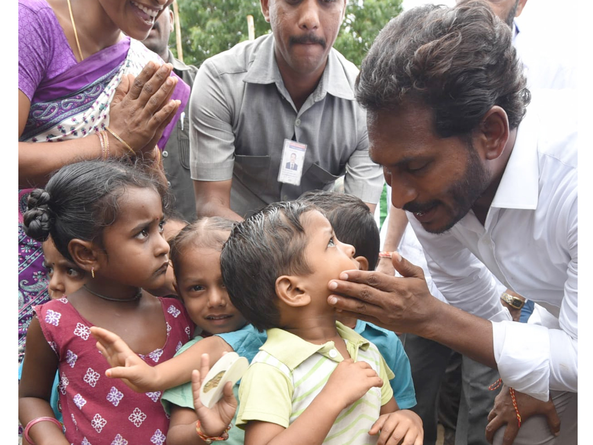 PrajaSankalpaYatra Day 231 Starts From Sankhavaram Photo Gallery - Sakshi25