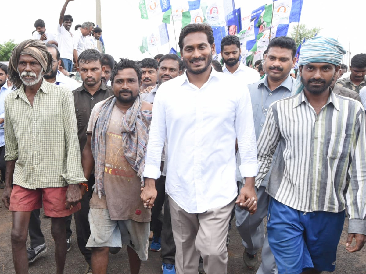 PrajaSankalpaYatra Day 231 Starts From Sankhavaram Photo Gallery - Sakshi34