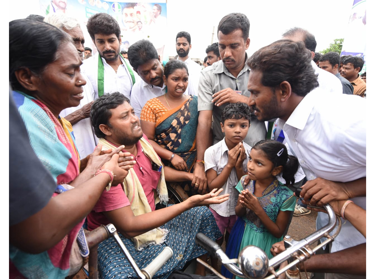 PrajaSankalpaYatra Day 231 Starts From Sankhavaram Photo Gallery - Sakshi33