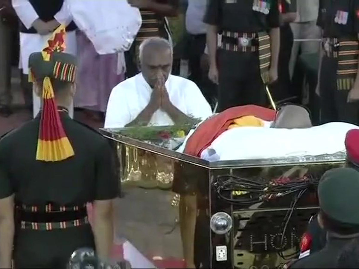 M Karunanidhi Final Rites Chennai Merina Beach Photo Gallery - Sakshi8