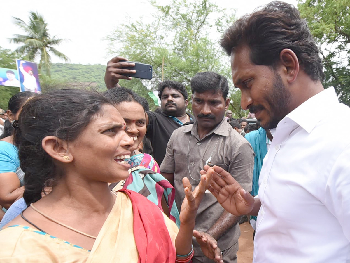 Prajasankalpayatra day 232 Starts B B Patnam Cross Photo Gallery - Sakshi3