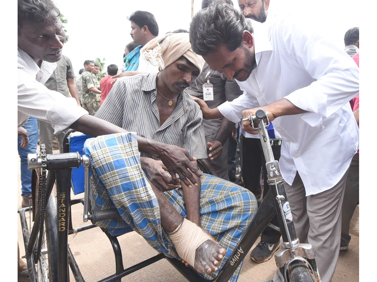 Prajasankalpayatra day 232 Starts B B Patnam Cross Photo Gallery - Sakshi4