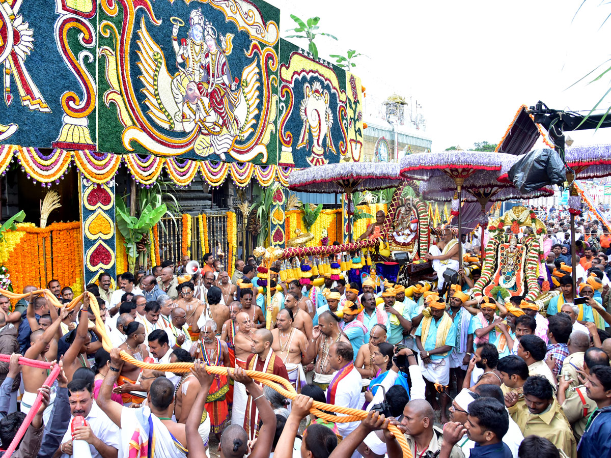 Tirumala Brahmotsavam 2018 Photo Gallery - Sakshi7
