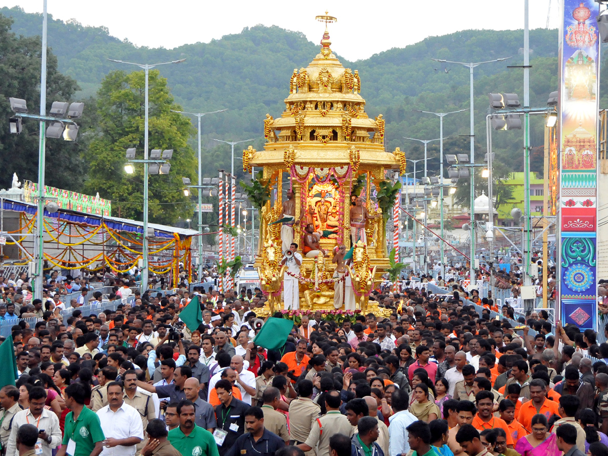 Tirumala Brahmotsavam Gaja Vahana Seva Photo Gallery - Sakshi2