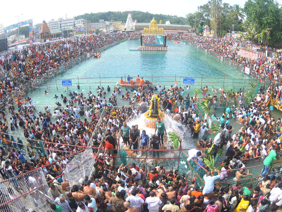 Tirumala brahmotsavam 2018 Photo Gallery - Sakshi11