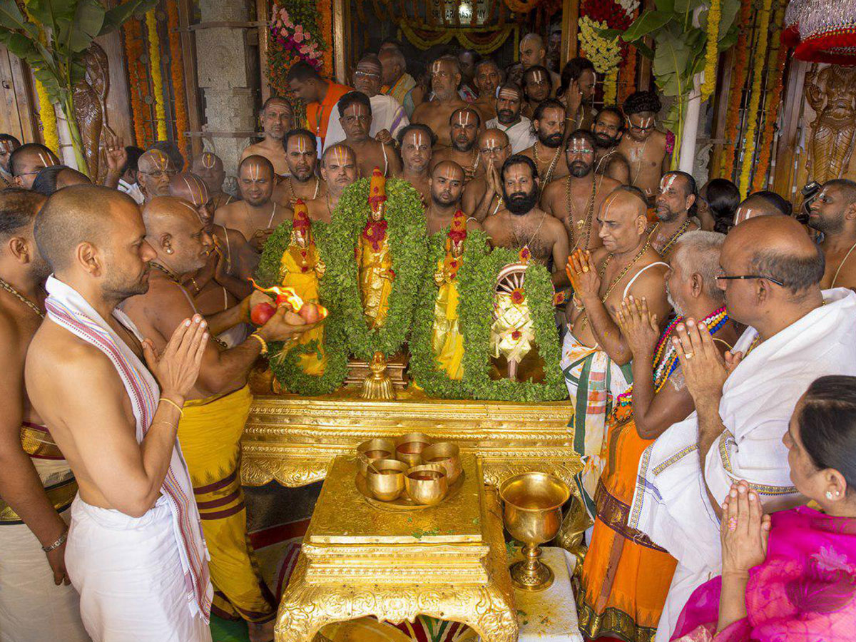 Tirumala brahmotsavam 2018 Photo Gallery - Sakshi3