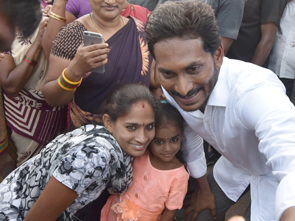 YS Jagan PrajaSankalpaYatra 267th Day Photo Gallery - Sakshi26