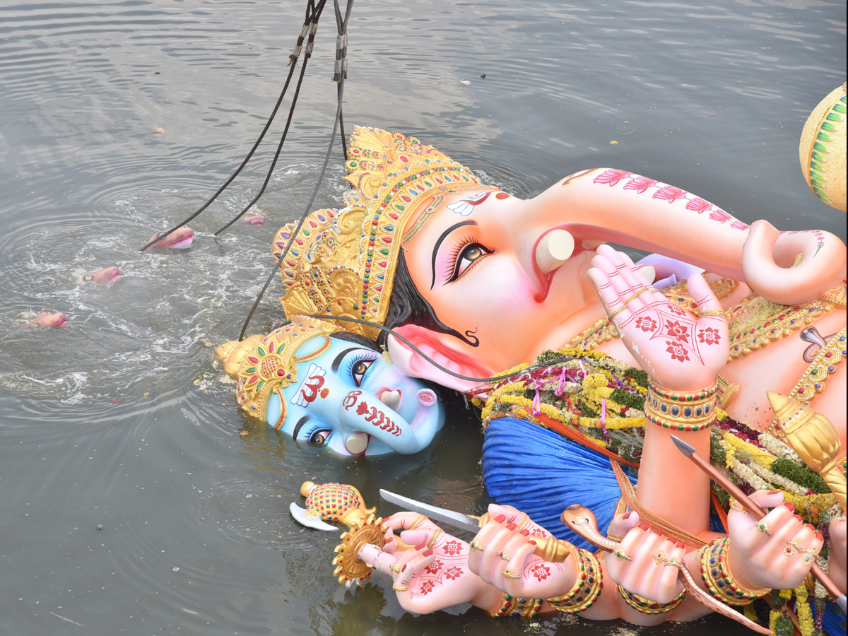 khairatabad ganesh immersion - Sakshi6