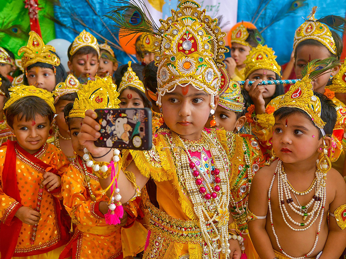 Krishna Janmashtami Celebrations Photo Gallery - Sakshi1