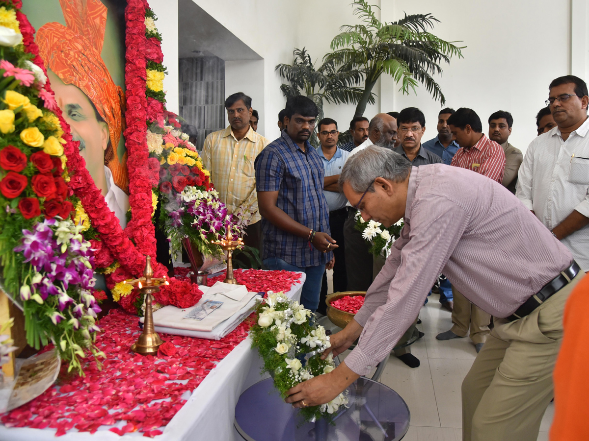 YSR VARDHANTI AT SAKSHI OFFICE Photo Gallery - Sakshi1