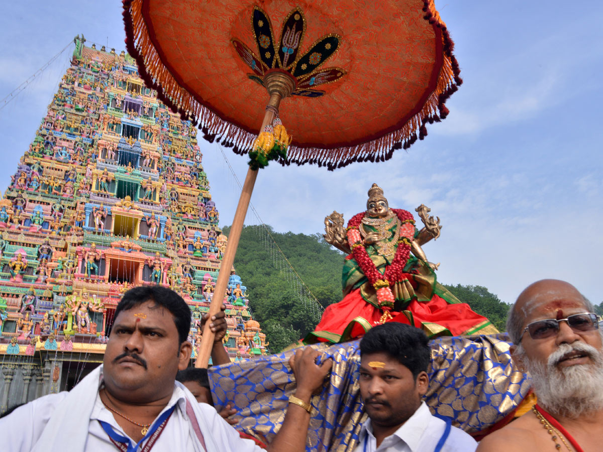 Durga Temple Dasara Festival in Photo Gallery - Sakshi2