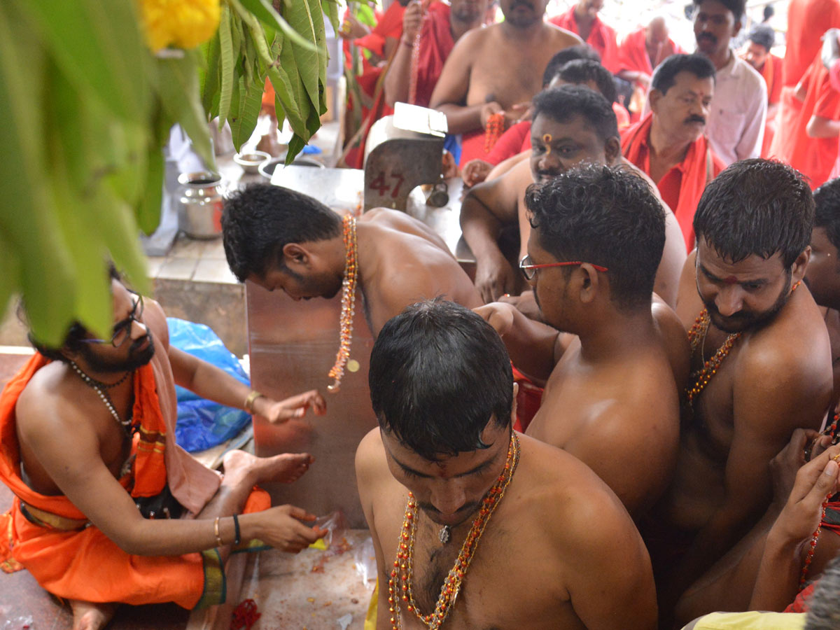 Durga Temple Dasara Festival in Photo Gallery - Sakshi7
