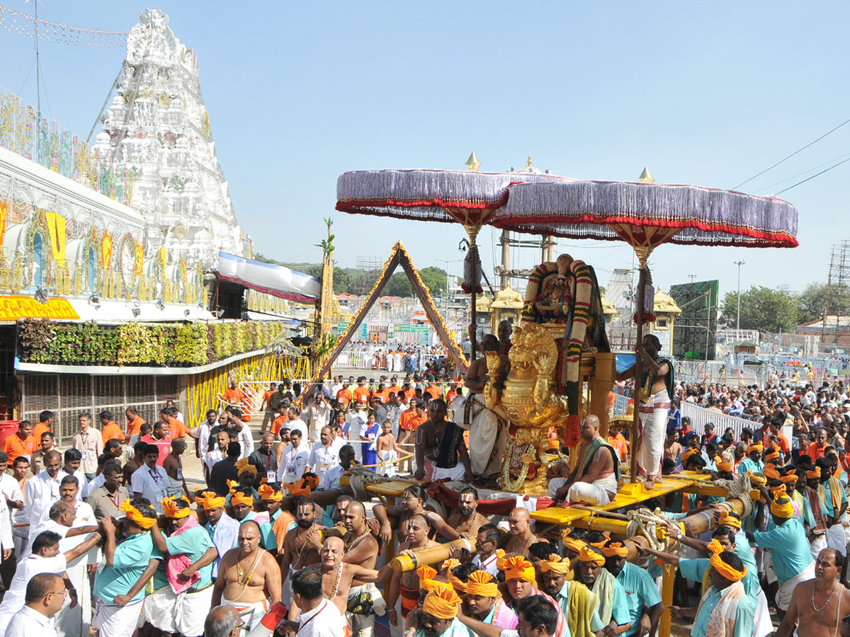 Simha Vahanam in Tirumala Photo Gallery - Sakshi17