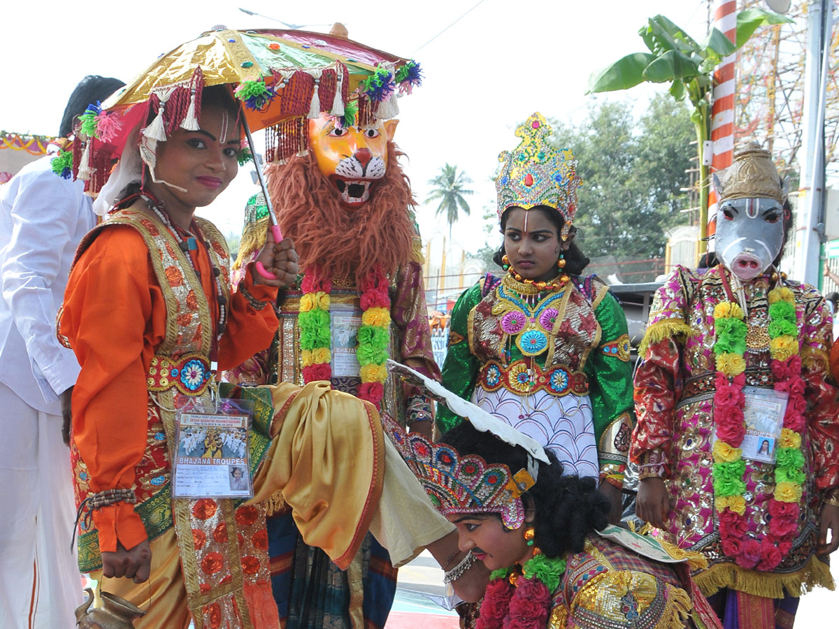 GOVINDARAJA RIDES ON HANUMANTHA VAHANAM - Sakshi6