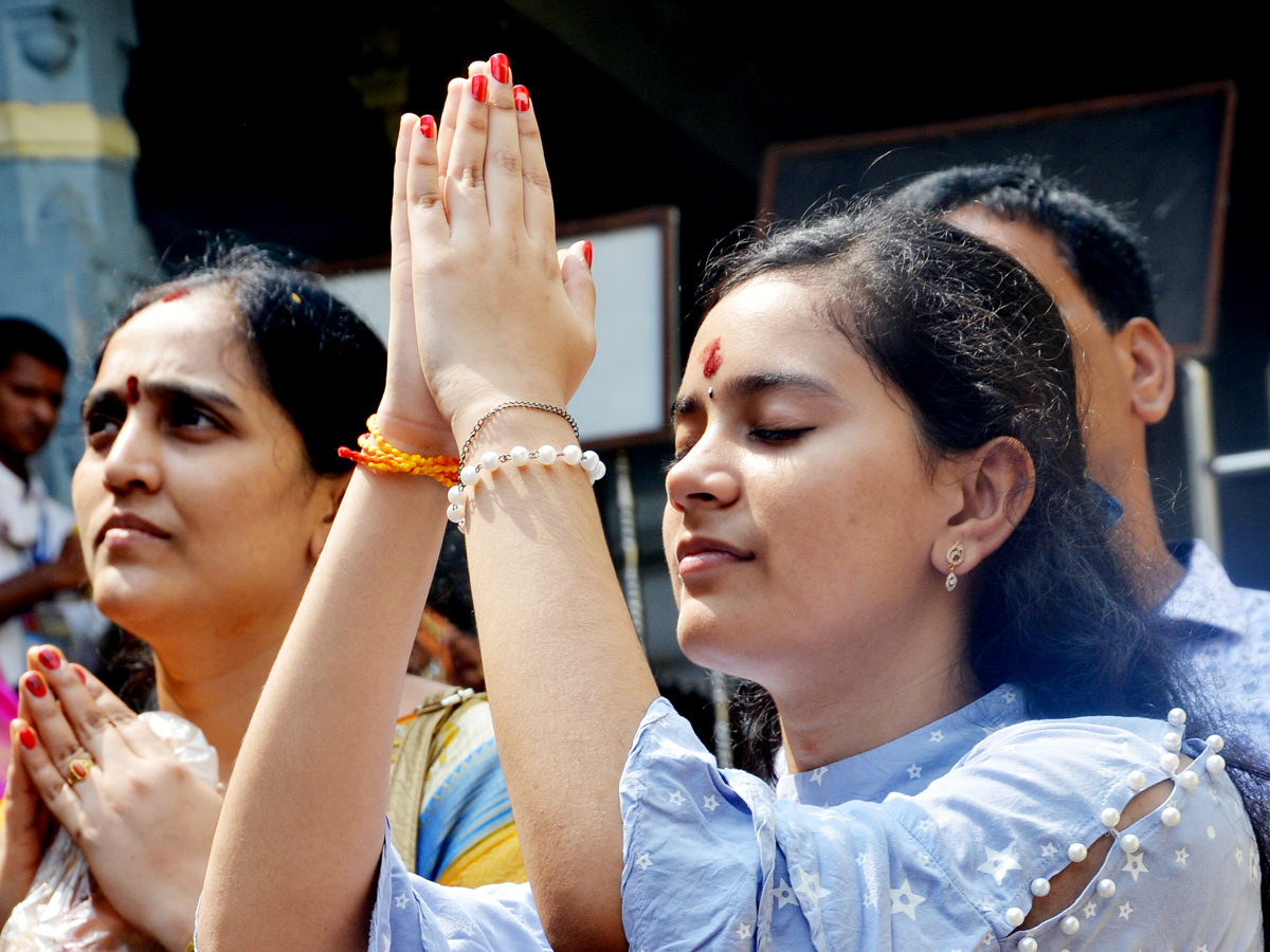 Sri Mahalakshmi Avataram in Vijayawada Kanaka Durga Temple - Sakshi12