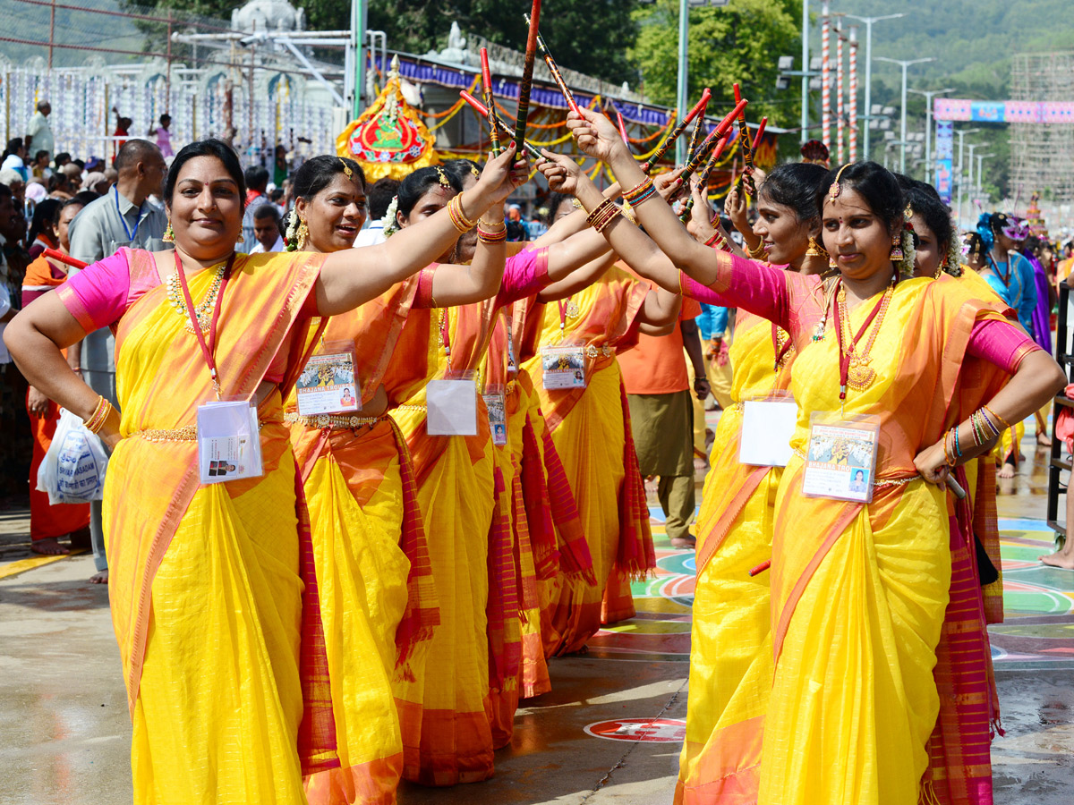 Tirumala Tirupati Brahmotsavam 2018 Photo Gallery - Sakshi5