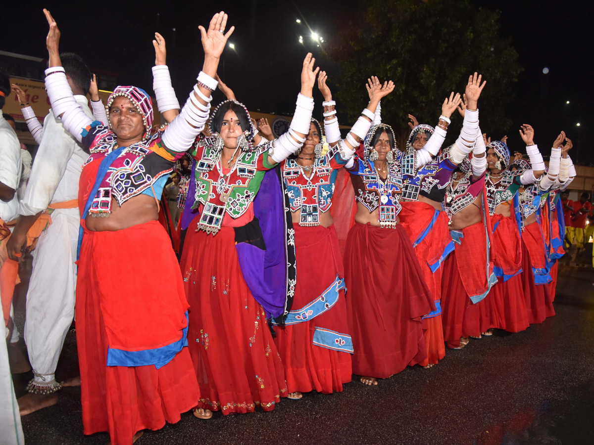 Saddula Bathukamma in full swing at Tank Bund Photo Gallery - Sakshi19