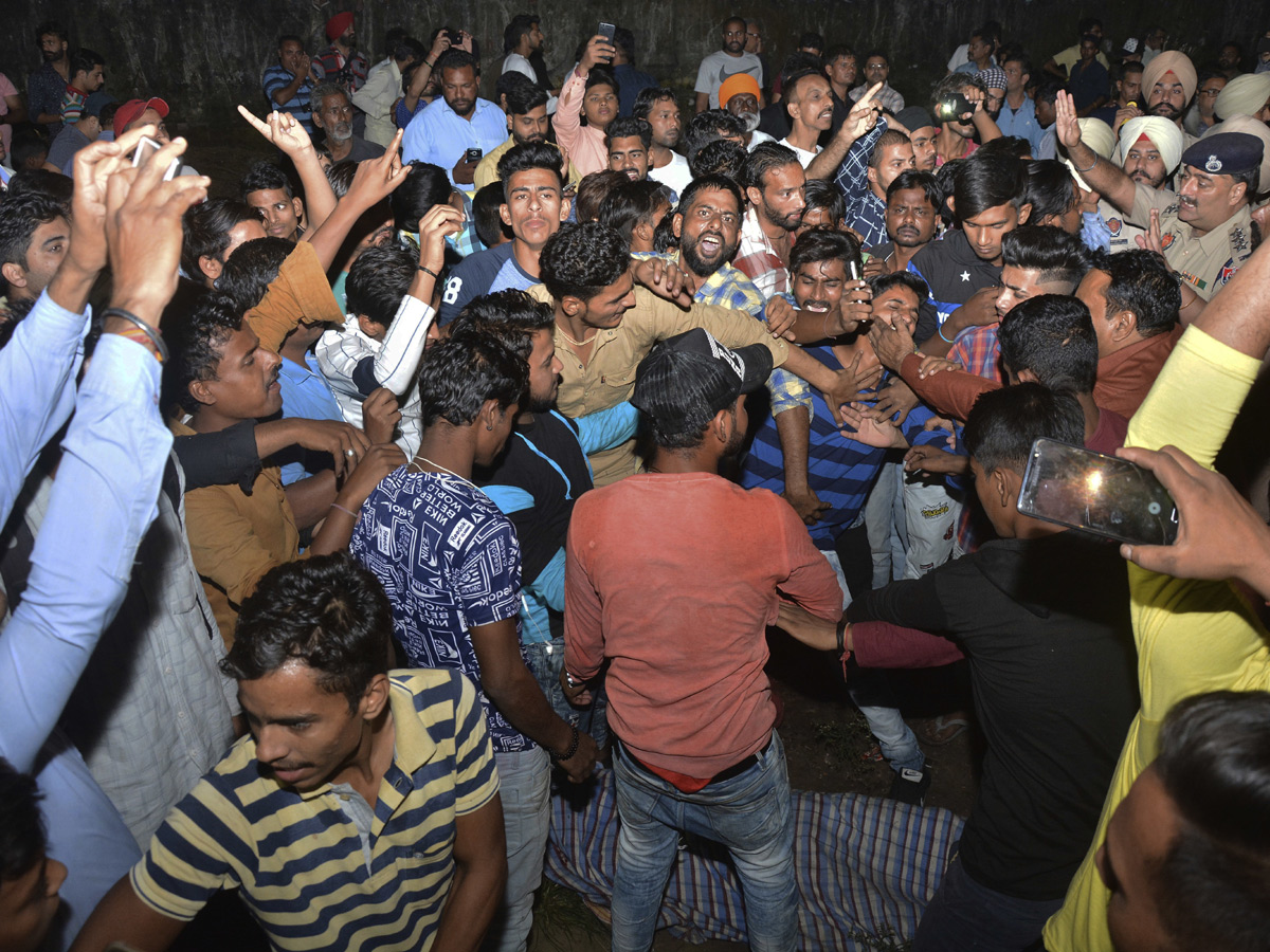 Train accident in Amritsar Photo Gallery - Sakshi7