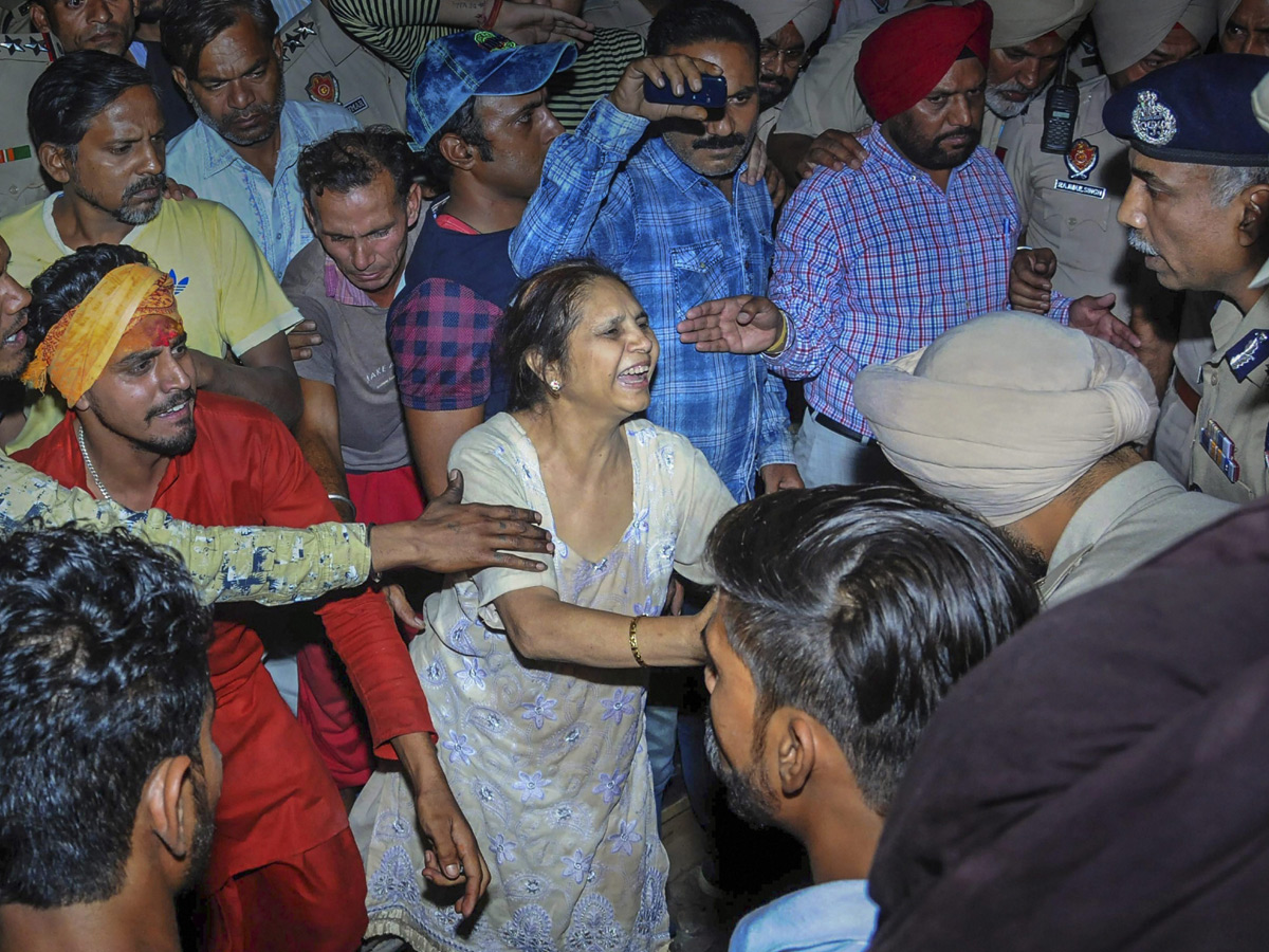 Train accident in Amritsar Photo Gallery - Sakshi8