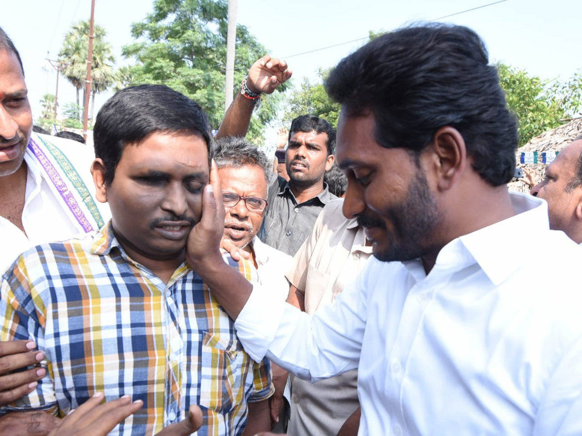 YS jagan padayatra photo gallery - Sakshi6