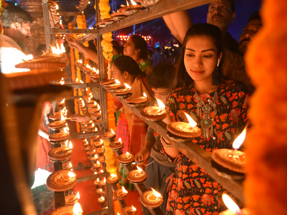 koti deepotsavam Photo Gallery - Sakshi1