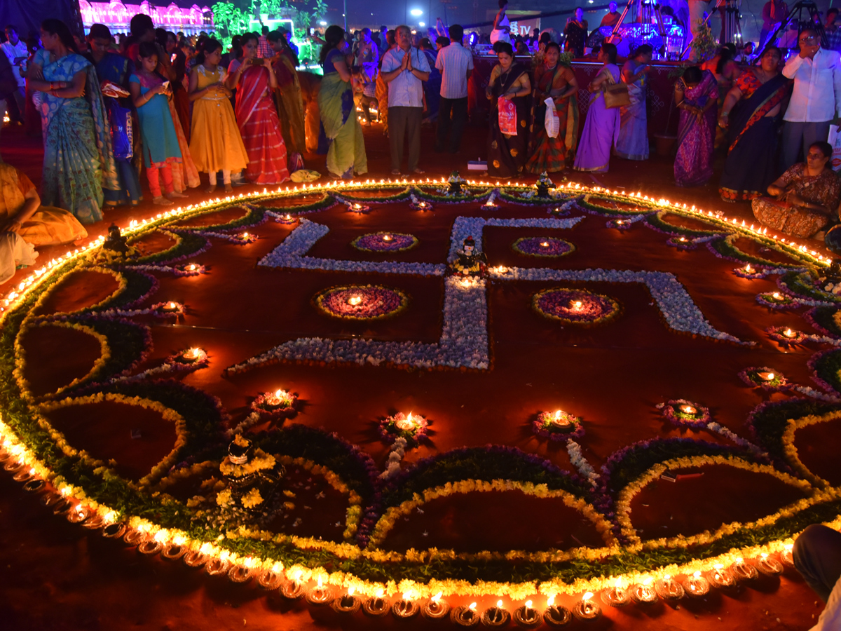 koti deepotsavam Photo Gallery - Sakshi5