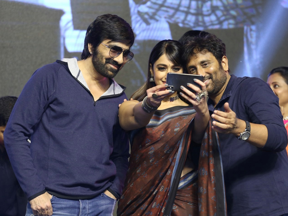 amar akbar anthony pre release event Photo Gallery - Sakshi3