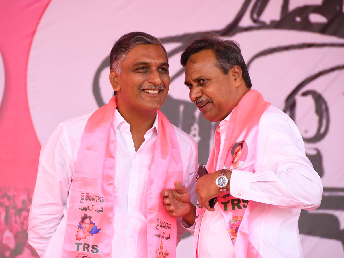 TRS Meeting at Erravalli Farm House Photo Gallery - Sakshi13