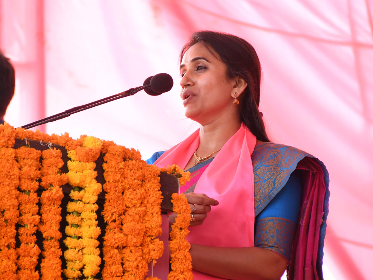 TRS Meeting at Erravalli Farm House Photo Gallery - Sakshi17