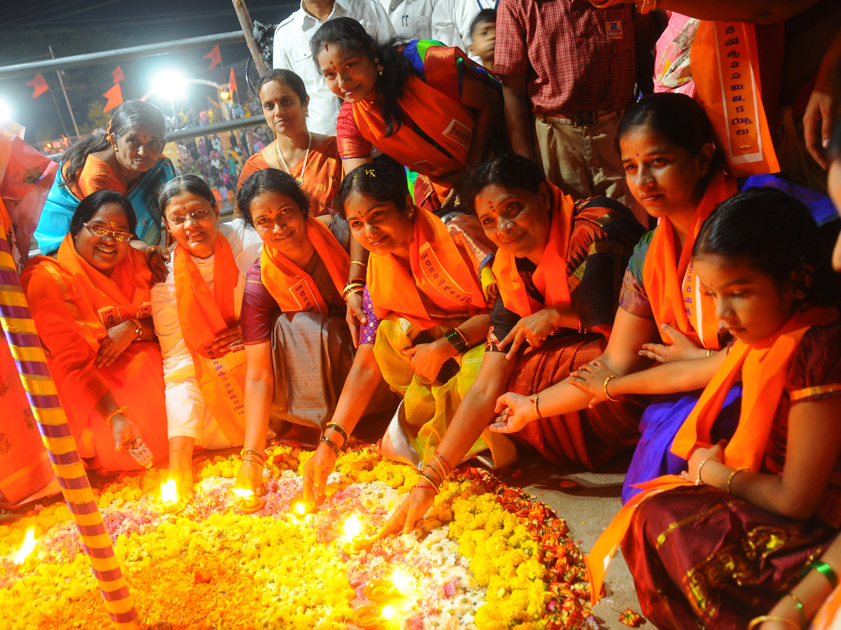 Karthika Masam at Srisailam Temple Photo Gallery - Sakshi18