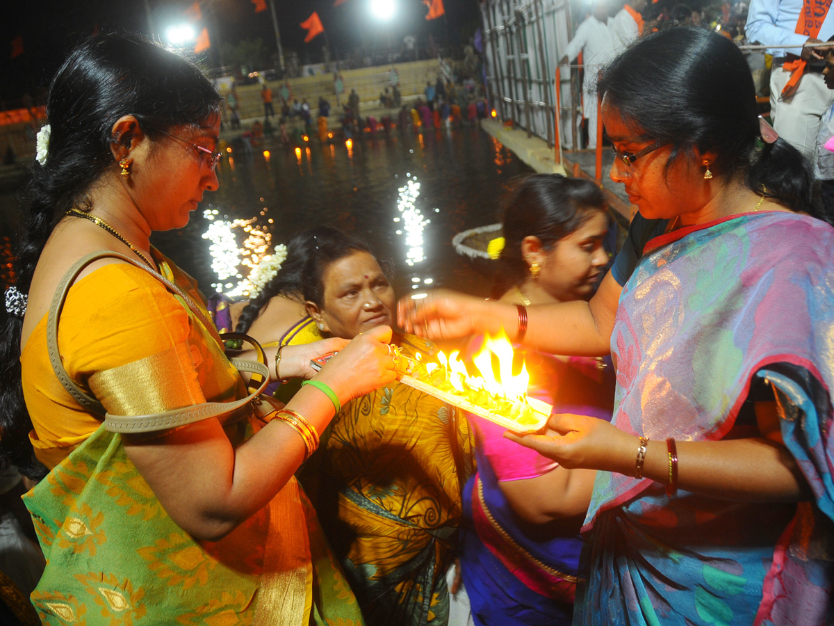 Karthika Masam at Srisailam Temple Photo Gallery - Sakshi20