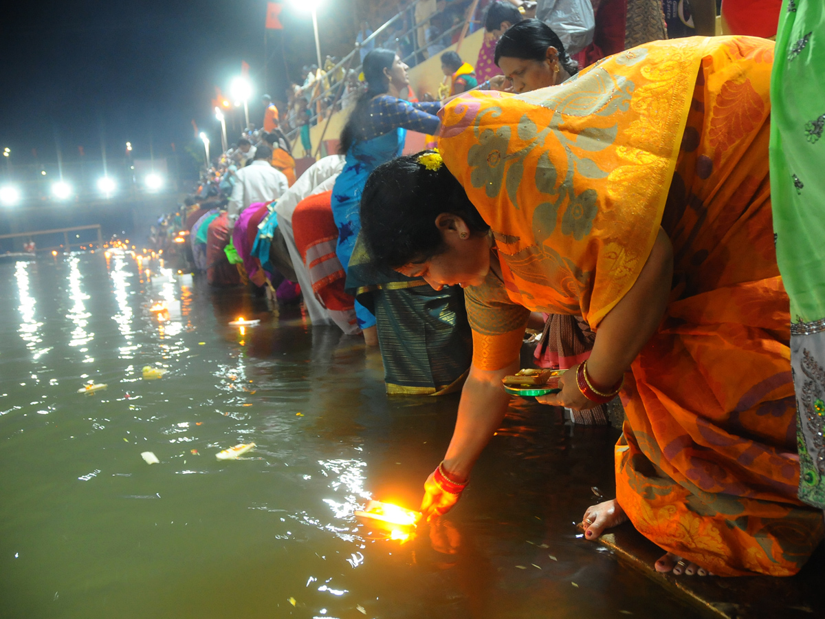 Karthika Masam at Srisailam Temple Photo Gallery - Sakshi1