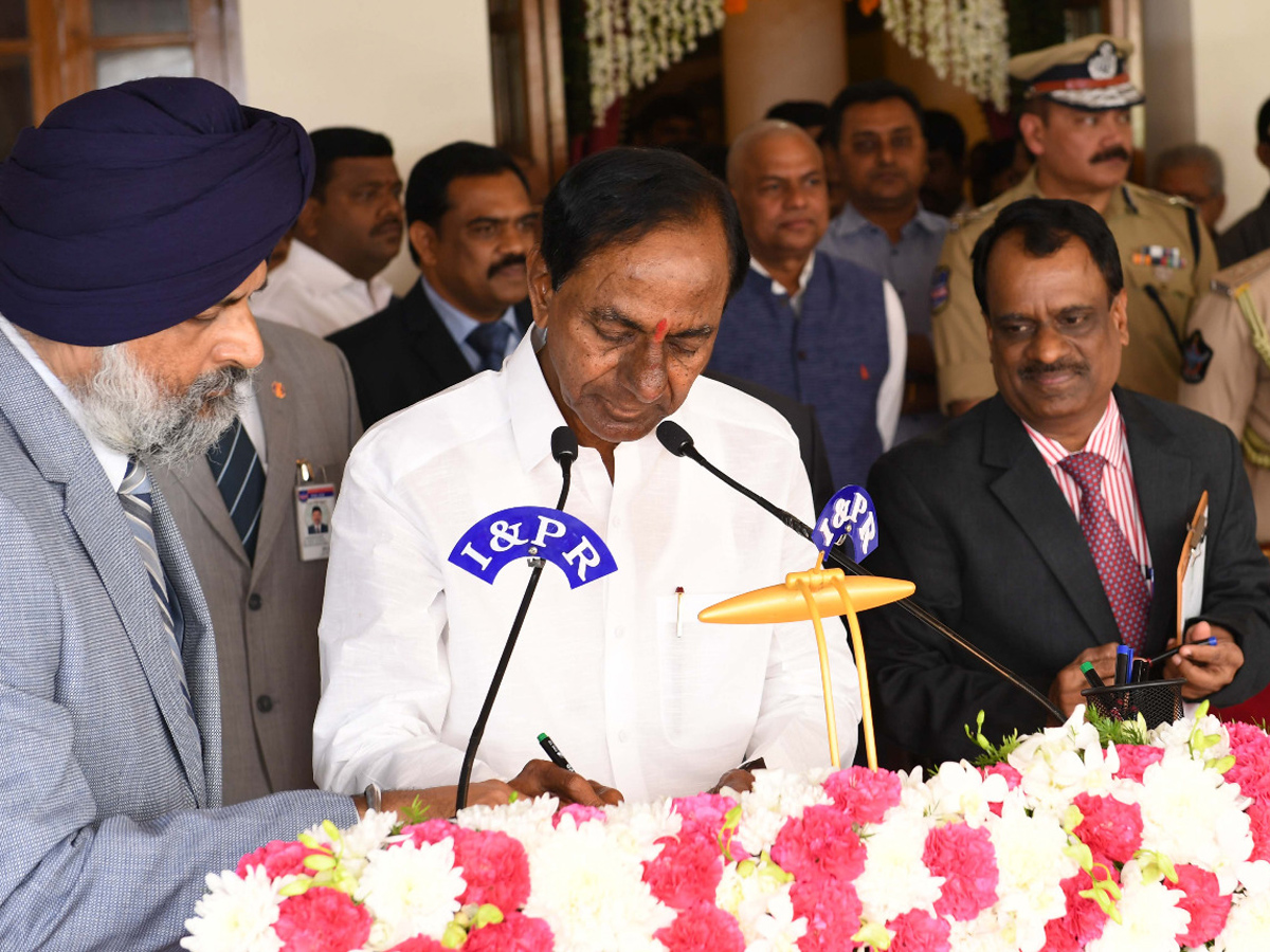 Eremony As The Chief Minister Of Telangana Photo Gallery - Sakshi1