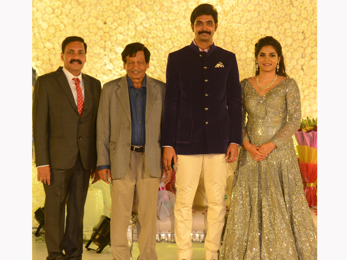 YSRCP MLA Kakani Govardhan Reddy doughter reception at tajkrishna Photo Gallery - Sakshi18